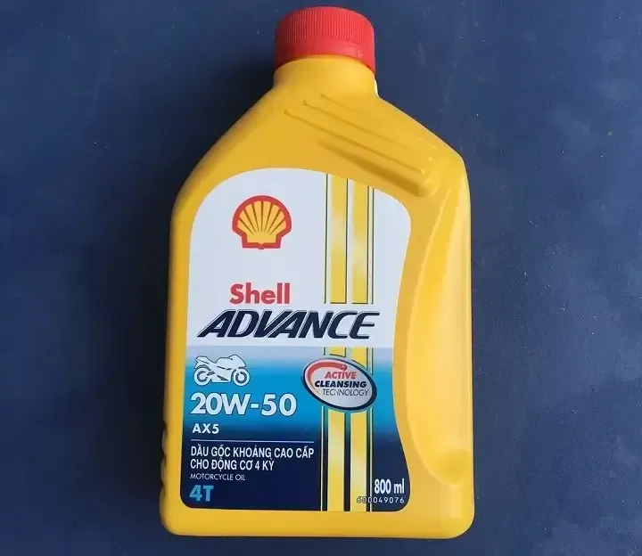 Sản phẩm nhớt Shell vàng nắp đỏ, loại dầu nhớt xe máy giá rẻ được ưa chuộng