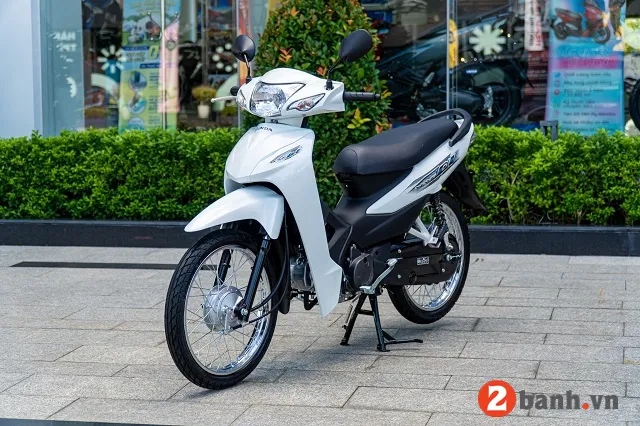 Chi tiết vị trí nắp bình xăng 3.7 lít của Wave Alpha 110 nằm dưới yên xe