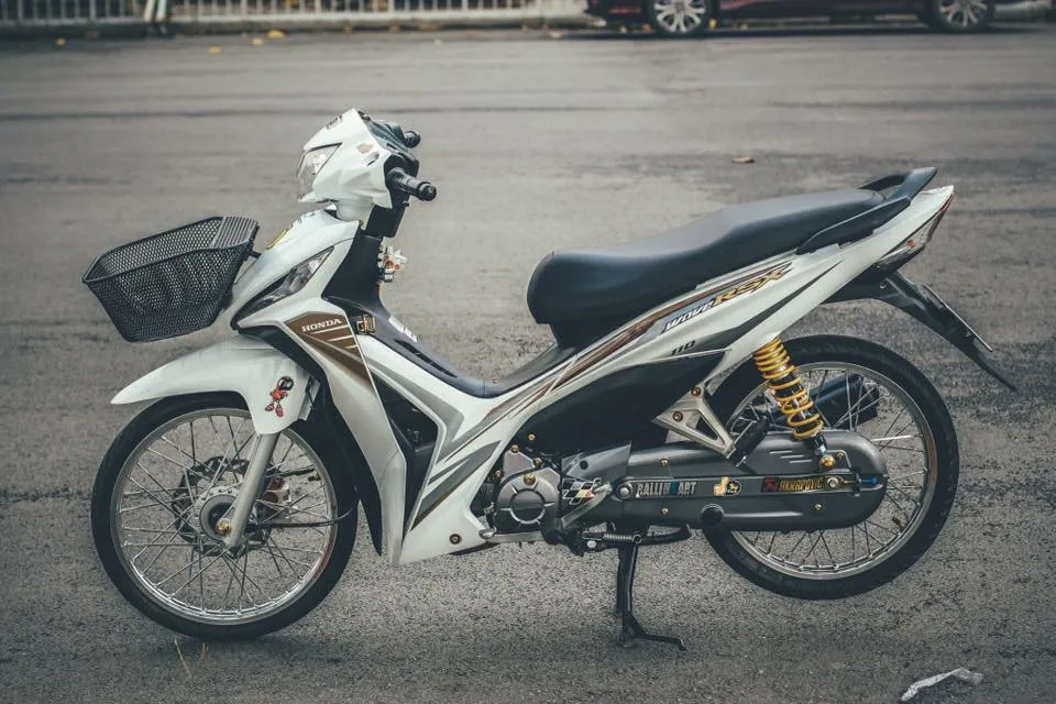 Wave RSX độ đẹp, sử dụng mâm đúc và phanh đĩa lớn