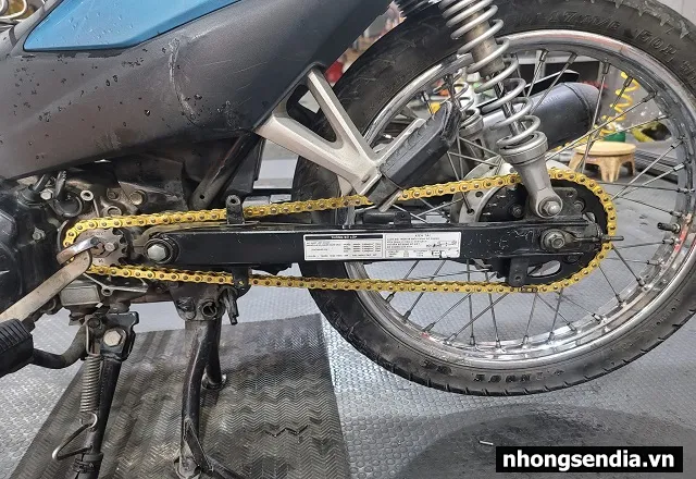Thay nhông xích xe honda wave a-rsx hết bao nhiêu tiền - 3