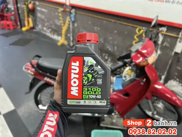 Các dòng dầu Motul 300V, 5100 và 3100 phù hợp cho chu kỳ thay dầu xe wave