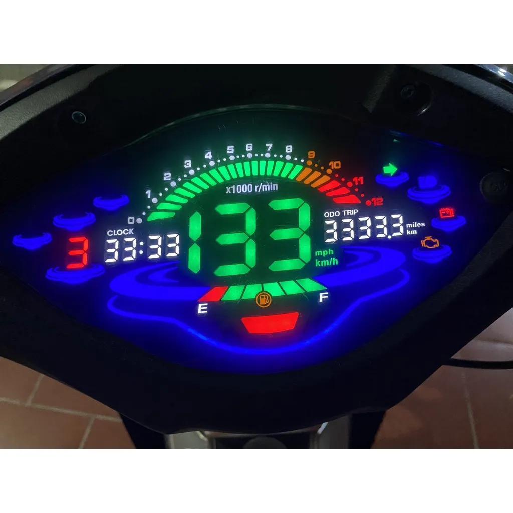 Đồng hồ điện tử Wave không chỉ giúp bạn theo dõi thời gian một cách chính xác mà còn thêm một cái nhìn hiện đại cho xe của bạn. Với nhiều tính năng ưu việt và độ chính xác cao, đây chắc chắn là một lựa chọn tốt cho mọi tín đồ xe VWave. Hãy xem hình ảnh để khám phá thật sự.