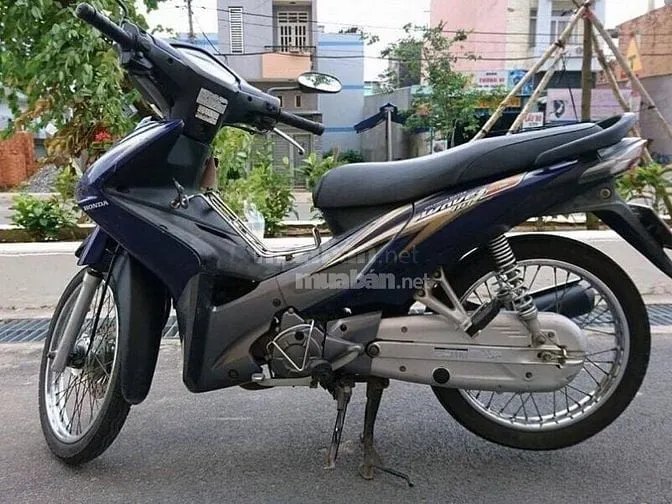 Honda Wave S 110 đời cũ màu đỏ bạc, dòng xe số phổ thông uy tín giá rẻ