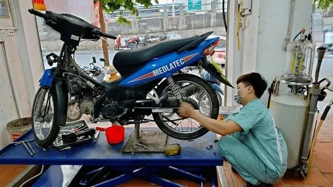 Kiểm tra mức độ tiêu hao nhiên liệu của xe máy đã qua sử dụng tại Hải Phòng