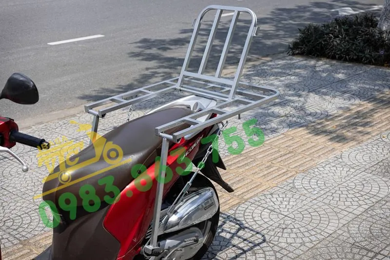 Baga chở hàng cỡ lớn cho xe Wave Alpha có nắp mở đổ xăng tiện lợi