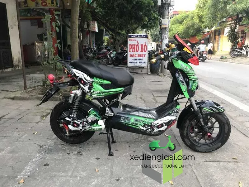 Các Mẫu Xe Máy Tay Ga Cũ Mạnh Mẽ Như Air Blade Được Thu Mua Xe Máy Cũ Giá Hợp Lý