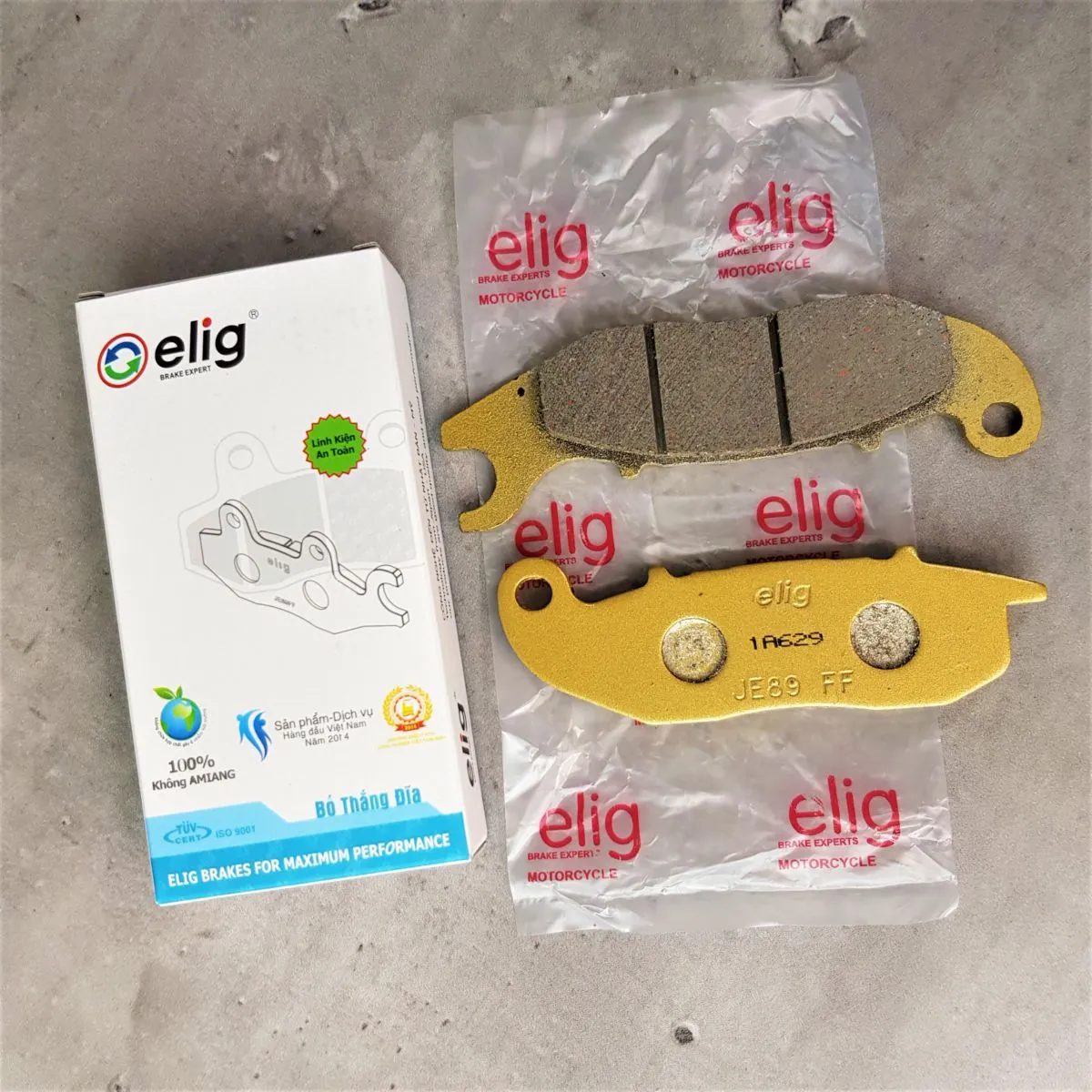 Mặt sau của bố thắng đĩa xe Wave RS Elig mô tả mã sản phẩm