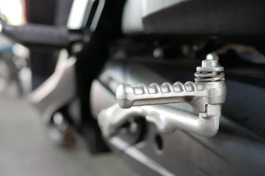 Nguyên lý hoạt động và cơ cấu truyền lực của cần đạp nổ xe số