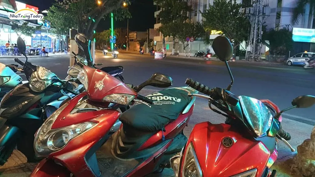 Easy Rider Travel - Thuê xe máy và xe Cào Cào cho khách nước ngoài tại Nha Trang