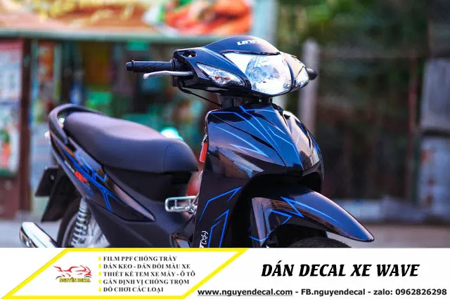 xe Wave đẹp dán tem đấu thể thao màu đỏ đen