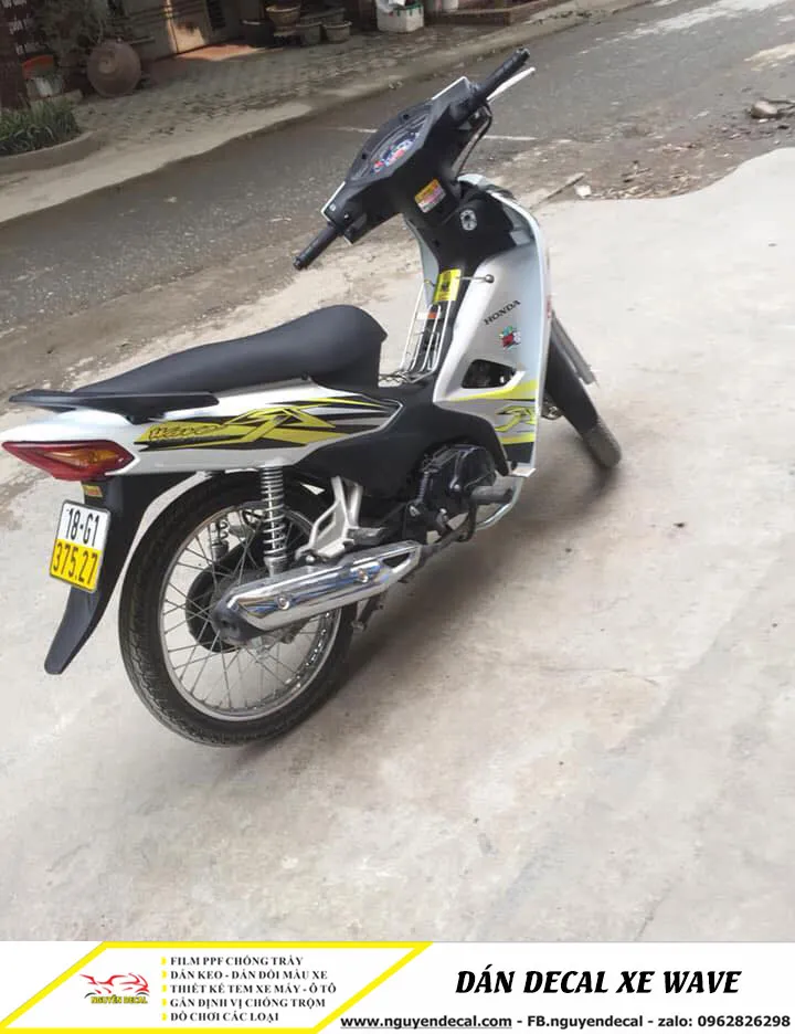 Xe Wave Alpha trắng vàng dán tem đấu cá tính