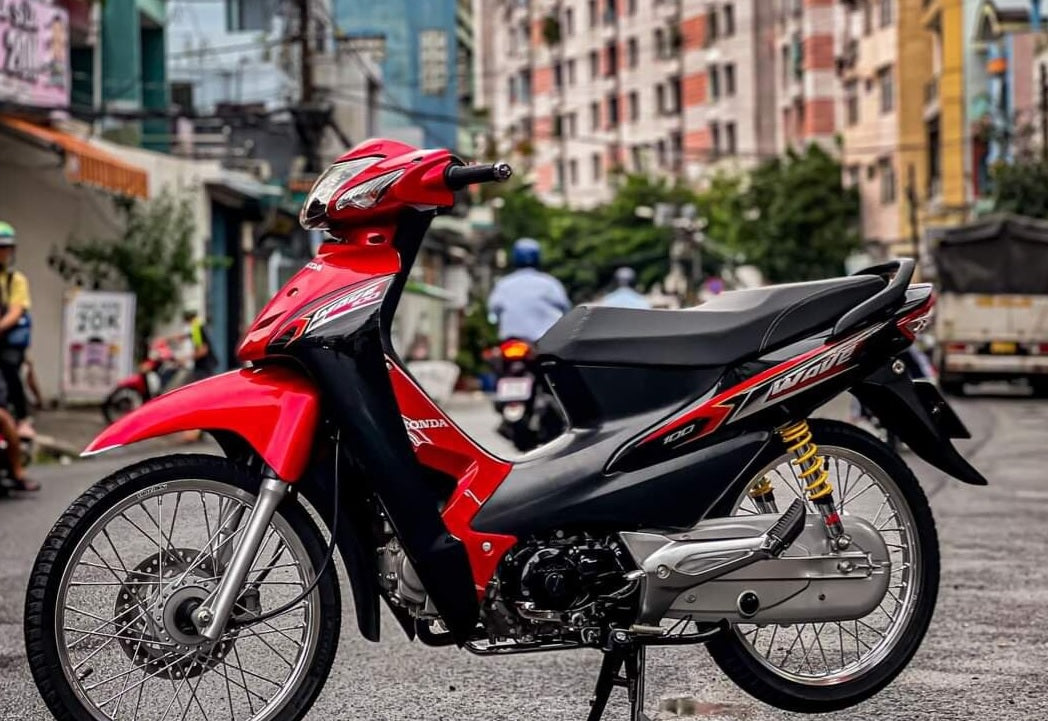 Tem Xe Wave S110 – Phân Tích Chuyên Sâu Về Chất Liệu, Thiết Kế Và Kỹ Thuật Dán Decal