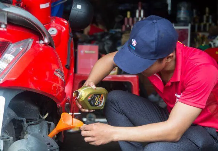 Hình ảnh dầu nhớt xe máy giá rẻ Caltex Havoline, đáng tin cậy