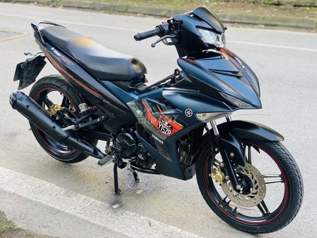 Đèn Sau Xe Wave Alpha: Hướng Dẫn Chuyên Sâu Về Cấu Tạo, Lựa Chọn Và Tối Ưu An Toàn 4 Đèn Sau Xe Wave Alpha: Hướng Dẫn Chuyên Sâu Về Cấu Tạo, Lựa Chọn Và Tối Ưu An Toàn