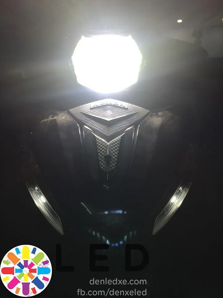 Hình ảnh thi công nâng cấp hệ thống đèn LED cho xe Honda Wave tại cửa hàng