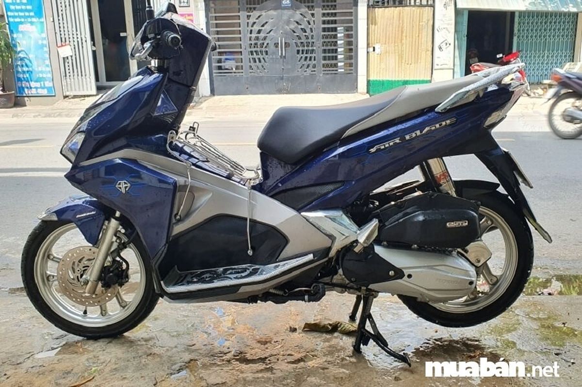 Giá Xe Máy Janus 2017: Phân Tích Toàn Diện Về Giá Thị Trường Và Khả Năng Mua Xe Cũ Năm 2024