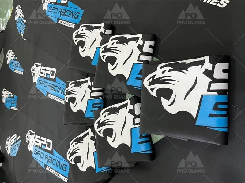 Hình ảnh minh họa - Phối màu yên xe wave cá tính theo phong cách riêng.