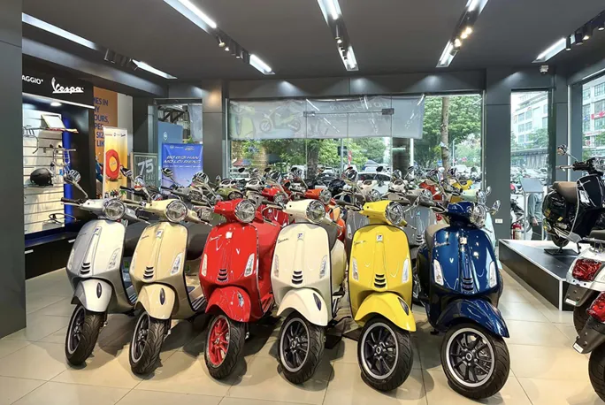 Hệ thống showroom Piaggio Xuân Cầu, địa điểm uy tín để tra cứu giá xe máy Vespa chính hãng