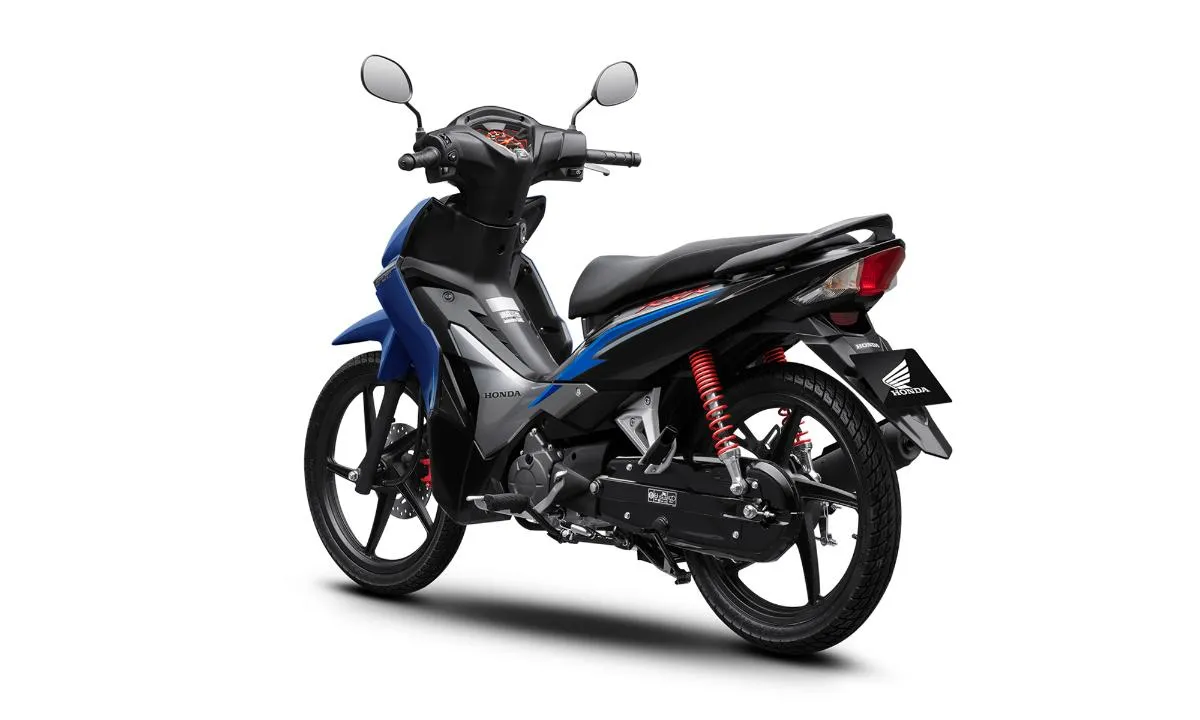 Mâm xe Wave RSX có tùy chọn vành nan hoa hoặc vành đúc thể thao, tùy phiên bản