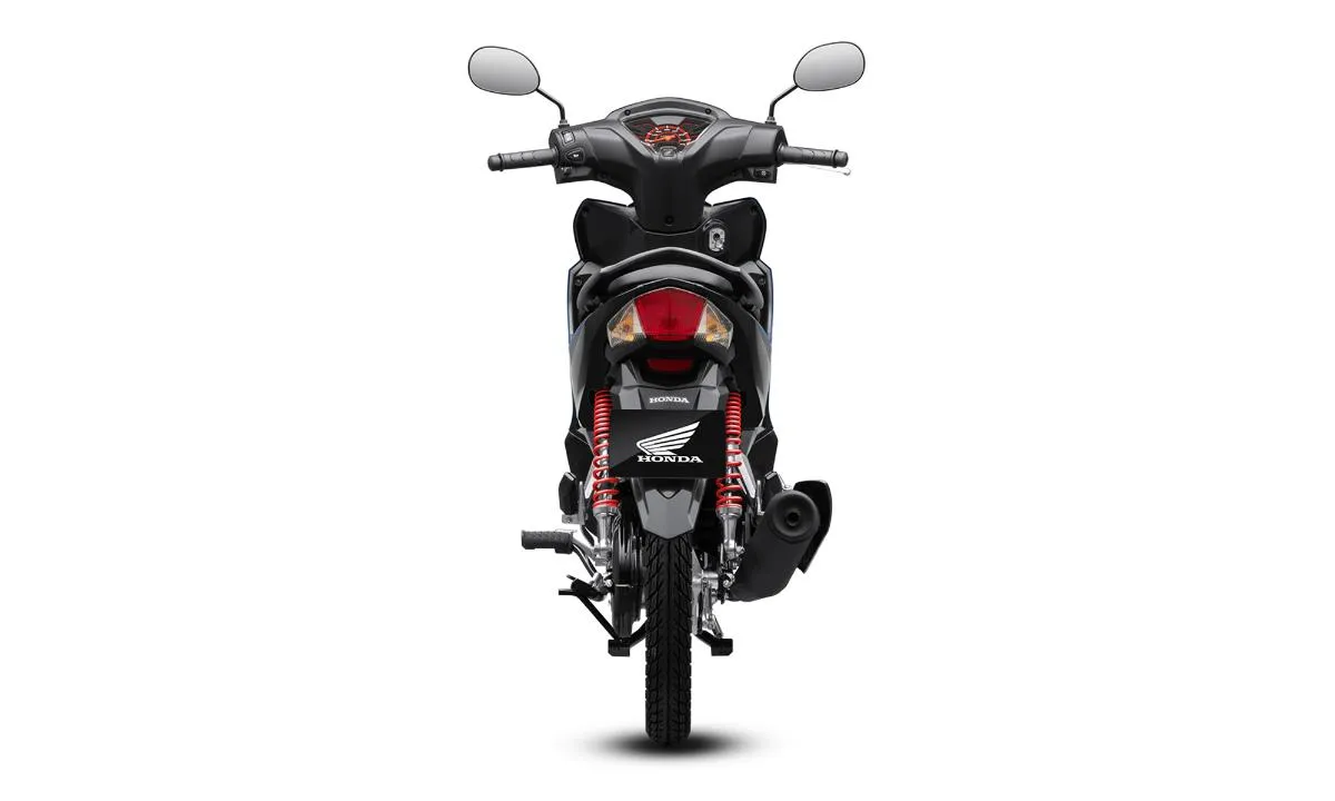 Đuôi xe Honda Wave RSX 2024 với cụm đèn hậu vuốt cao thể thao