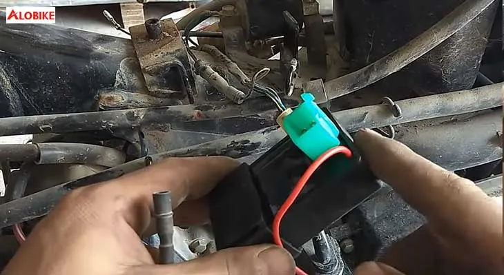 ic xe wave nằm ở đâu