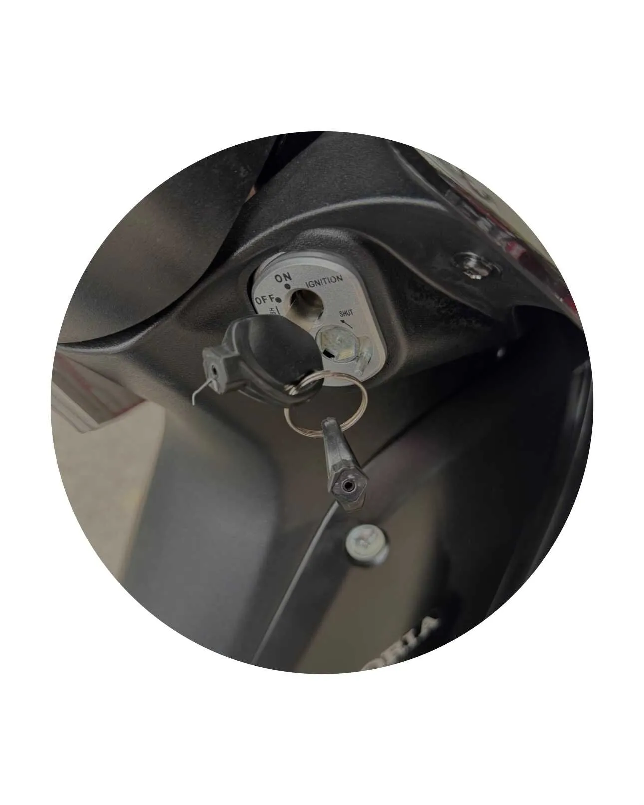 Chi tiết ổ khóa an toàn đa năng trên xe máy 50cc Wave CX3