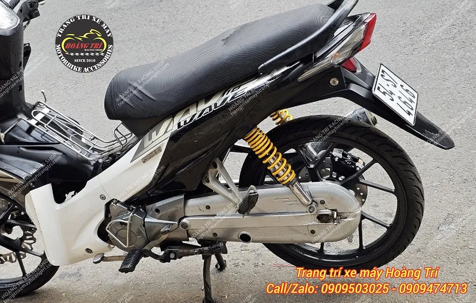 Phanh thắng sau cũng được anh khách nâng cấp lên phanh thắng đĩa