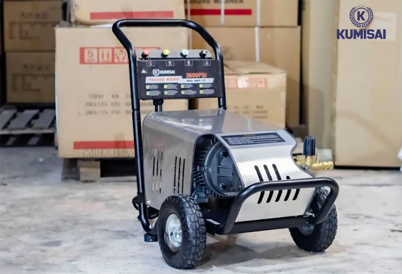 Máy rửa xe cao áp công nghiệp và ứng dụng vệ sinh chuyên dụng