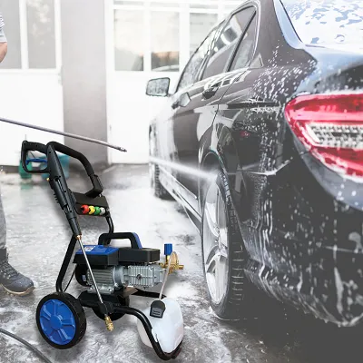 Máy rửa xe ô tô chuyên nghiệp cỡ lớn với thiết kế công nghiệp, minh họa allintitle:giá máy rửa xe chuyên nghiệp