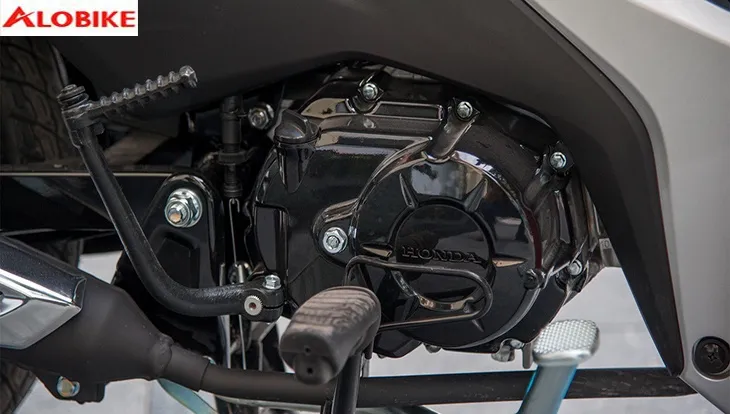 Động cơ 4 kỳ làm mát bằng không khí của xe Honda Wave