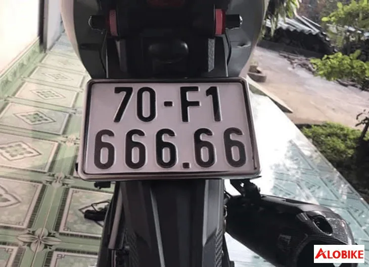 Ý nghĩa phong thủy biển số ngũ quý 66666 theo quan niệm dân gian