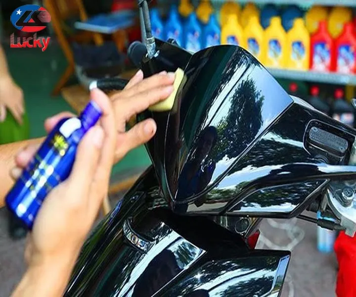 phu-nano-xe-may-gia-bao-nhieu-2