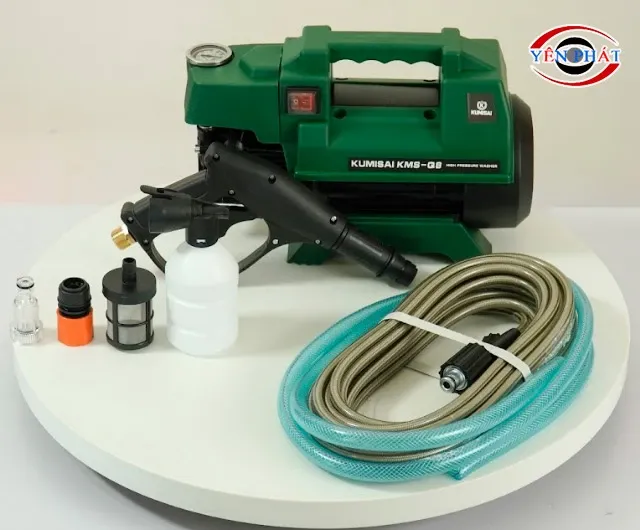 Máy rửa xe mini giá rẻ có thiết kế gọn gàng, tiện lợi di chuyển và sử dụng tại gia đình