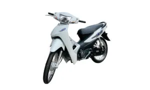 Người tiêu dùng nhận xe Wave Alpha mới sau khi hoàn tất thủ tục, chứng nhận chi phí mua xe tại TPHCM.