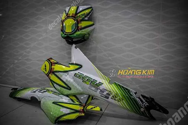 Tem xe Wave Alpha AGV Racing WAP004 lấy cảm hứng từ mũ bảo hiểm thể thao