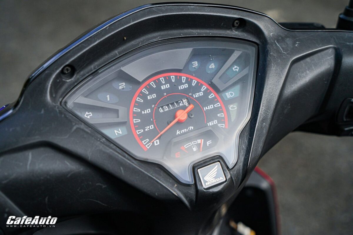 Đánh Giá Xe Wave RSX Toàn Diện: Phân Tích Chuyên Sâu Các Phiên Bản Và Lý Do Lựa Chọn Năm 2024 4 Đánh Giá Xe Wave RSX Toàn Diện: Phân Tích Chuyên Sâu Các Phiên Bản Và Lý Do Lựa Chọn Năm 2024