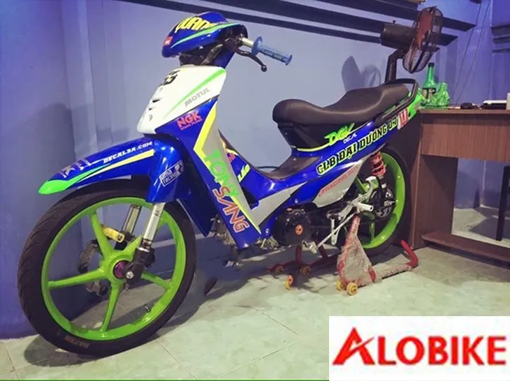 Mẫu xe Wave 110 độ kiểng phong cách Drag với ngoại hình tối giản và động cơ mạnh mẽ