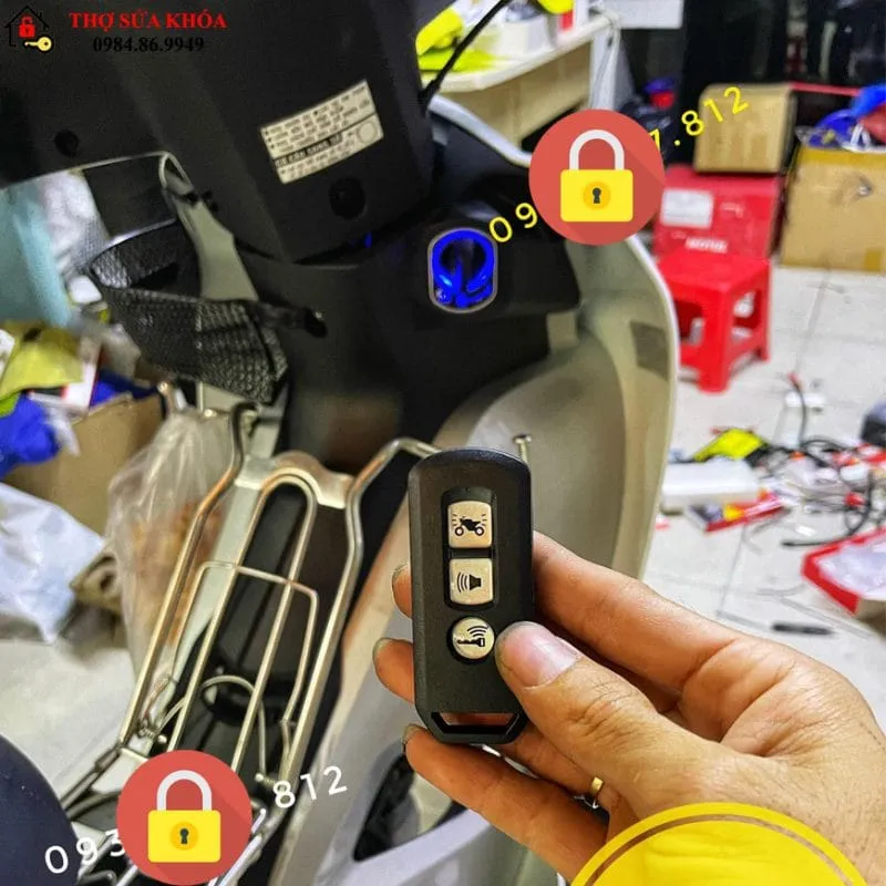 Chi tiết lắp đặt hệ thống khóa thông minh khi thay ổ khóa xe Wave