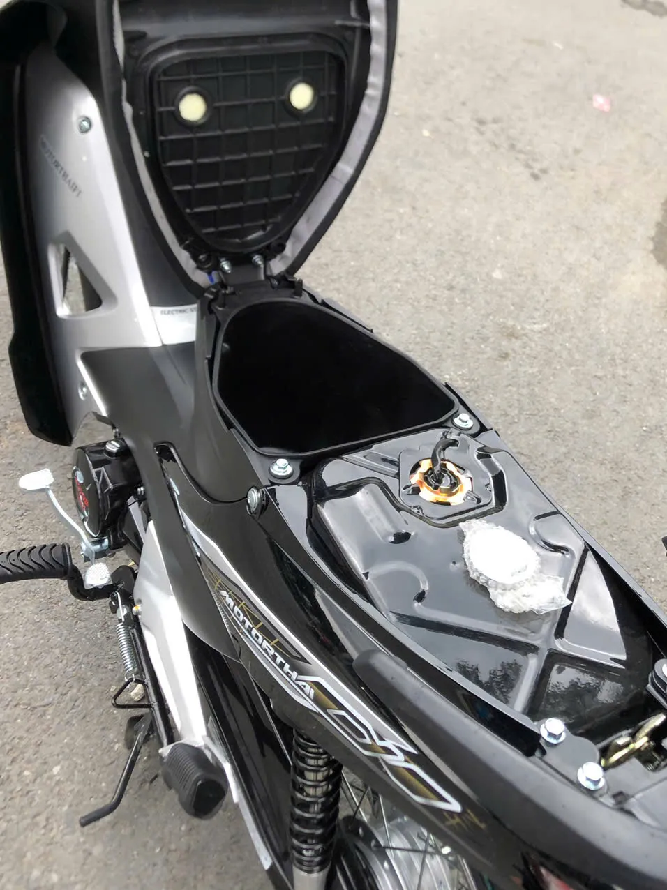 Xe máy 50cc Wave Motor Thái vành nan hoa