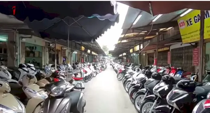 Đánh giá tổng quan ngoại hình và kiểm tra các chi tiết của xe máy mới mua