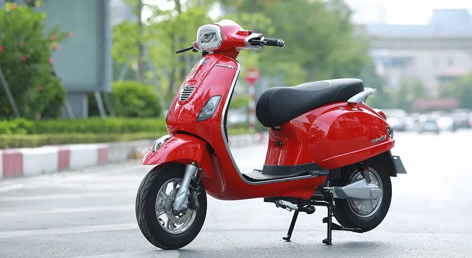 Xe máy điện Vespa với thiết kế thanh lịch, sang trọng, minh họa cho phân khúc xe điện thời trang