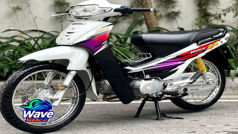 Xe Wave ZX Đỏ Đen: Đánh Giá Chi Tiết Về Huyền Thoại Xe Số Đời 2005