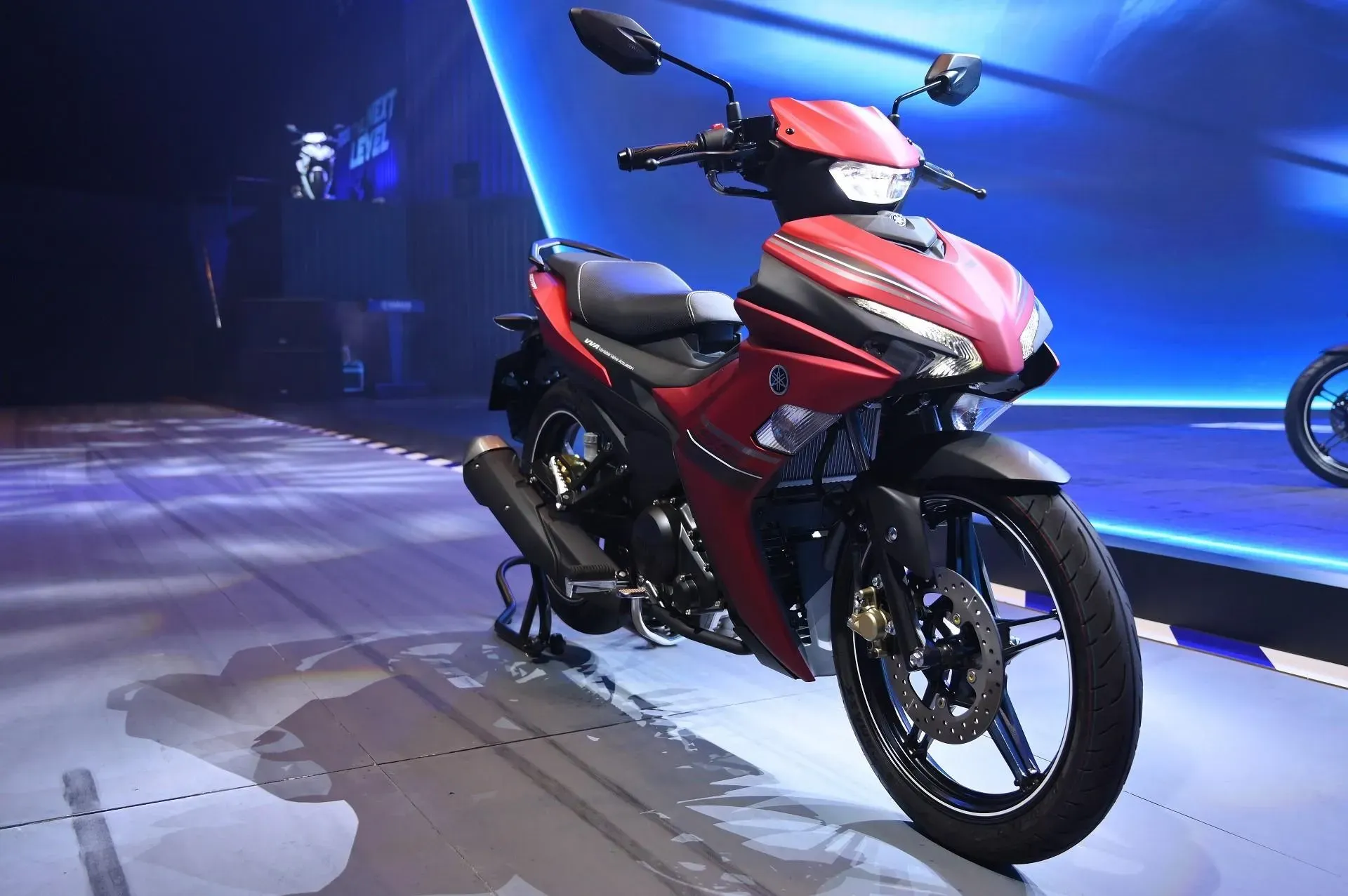 Đánh giá tầm quan trọng của khóa an toàn trên xe côn tay 150cc; tham khảo giá ổ khóa xe máy Suzuki và Yamaha