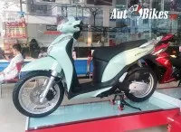Chân dung mẫu xe ga Honda SH Mode đang rất được ưa chuộng tại Việt Nam