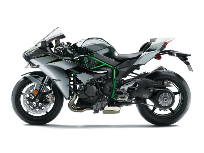 Bảng giá xe máy Kawasaki với các mẫu xe thể thao được ưu đãi đặc biệt