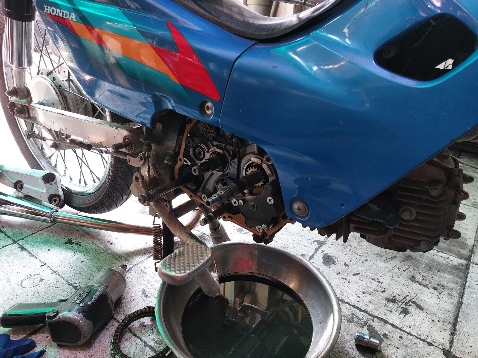 Bộ nồi xe số Wave đã được xử lý kỹ thuật chuyên sâu