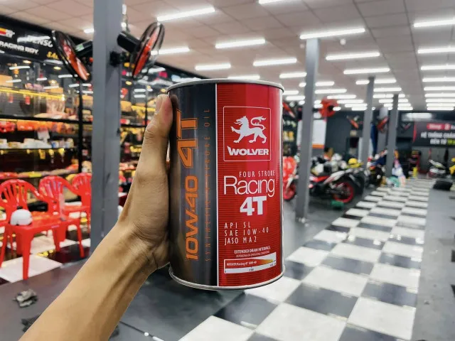 Wolver Racing 4T 10W40