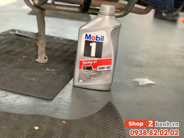 Nhớt Mobil 1 Racing 4T cho Winner X Giúp Bảo Vệ Động Cơ Tối Đa