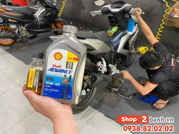 Nhớt Shell Advance Ultra 10W40 Cho Xe Côn Tay