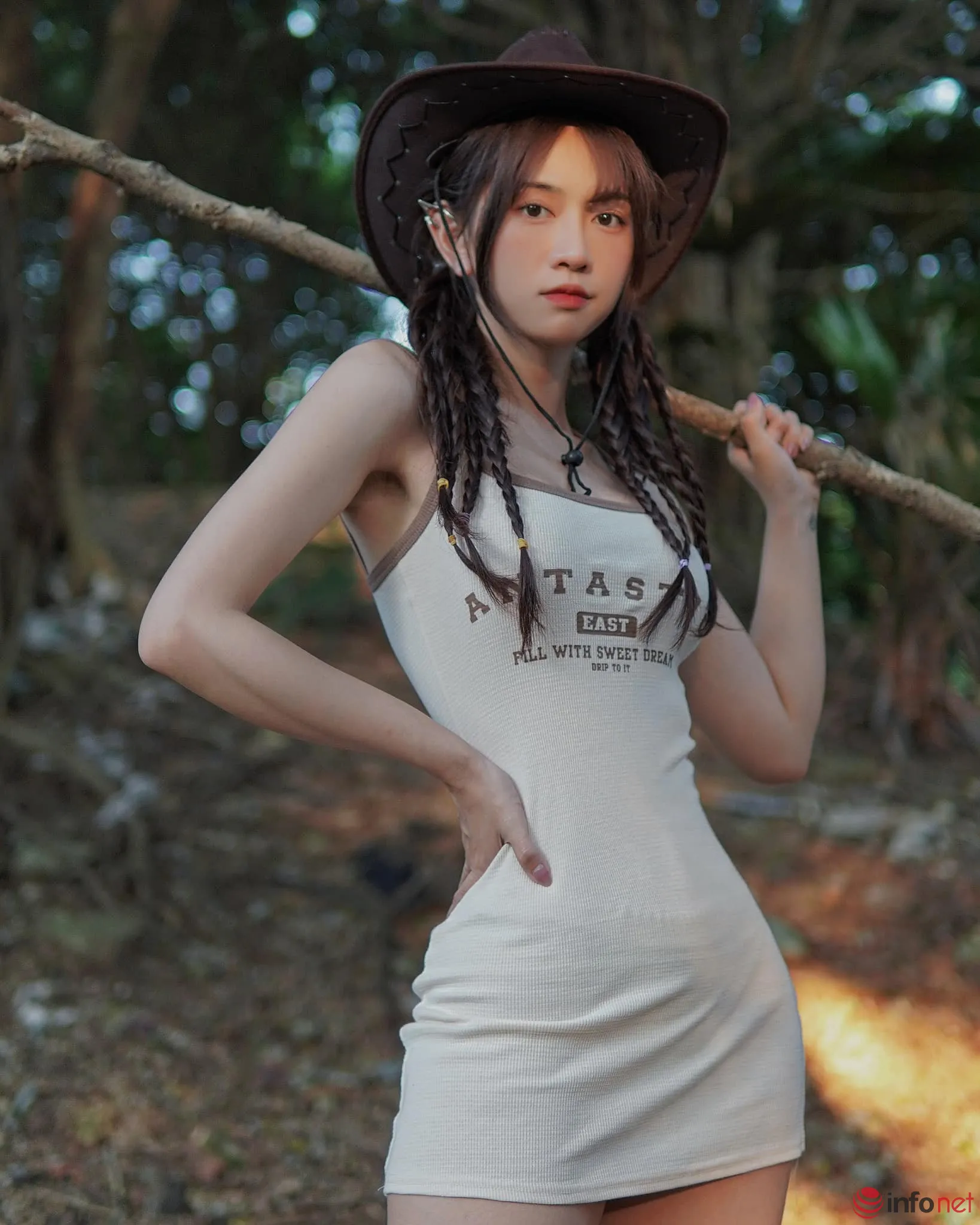 Dự án kinh doanh của Lê Bống phát triển, giúp cô có nguồn thu nhập ổn định để thực hiện ước mơ xây nhà cho bố mẹ, phản ánh sự thành công trong việc quản lý rủi ro và tài chính, đồng thời khuyến khích ý thức an toàn giao thông và phòng tránh các tai nạn như bỏng bô xe máy cho trẻ em